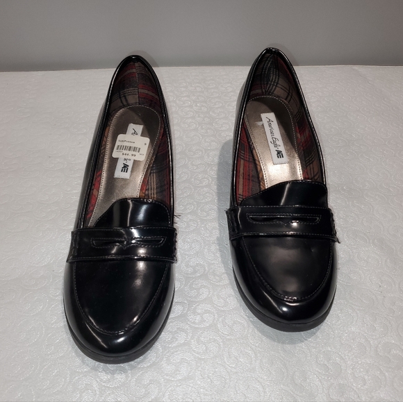 Ladies American Eagle Loafers - Picture 1 of 5